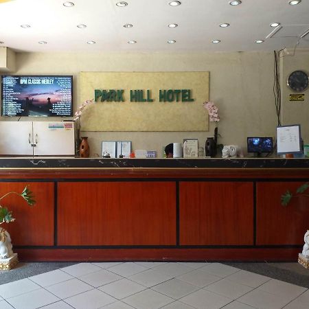 Mactan Airport Hilltop Hotel Lapu-Lapu City Esterno foto