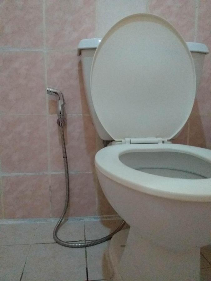 Mactan Airport Hilltop Hotel Lapu-Lapu City Esterno foto